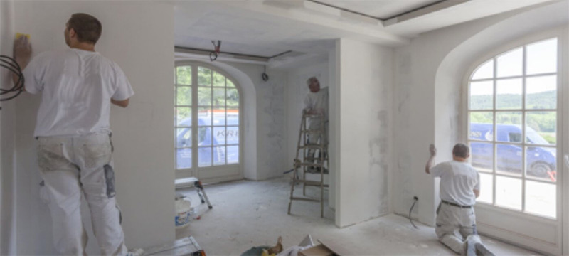 Peinture d’intérieur - BRIONTOITURE 49 : Artisan peintre : peinture intérieure mur, plafond, boiserie… dans le Maine-et-Loire 49 Indre-et-Loire 37 Deux-Sèvres 79 Vienne 86
